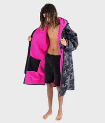 Dryrobe Advance Long Sleeve - Black Camo/ Pink